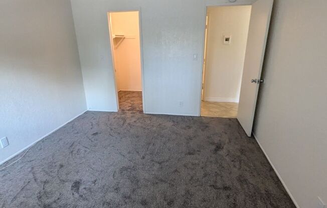 2 beds, 1 bath, 800 sqft, $1,995, Unit 1