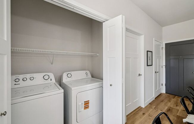 1 bed, 1 bath, 602 sqft, $1,400, Unit 2987-158