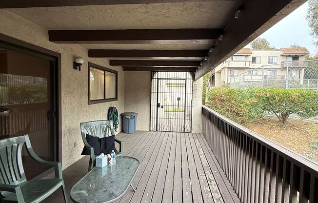 3 bedroom 2 1/2 bath Townhome with Office in College area with pool