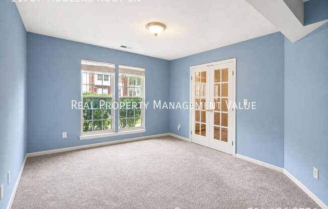 11737 FIDDLERS ROOF LN