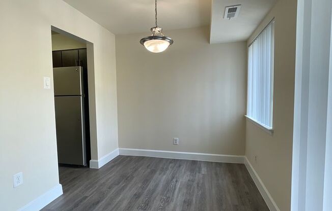 2 beds, 2 baths, 1,000 sqft, $1,950, Unit 14225 #201