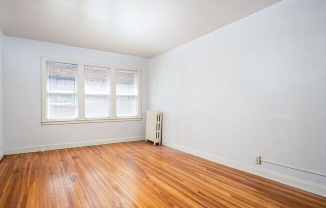 1 bed, 1 bath, 650 sqft, $1,115, Unit 304