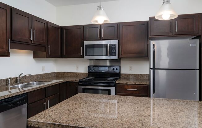 2 beds, 2 baths, 1,038 sqft, $1,885, Unit 209