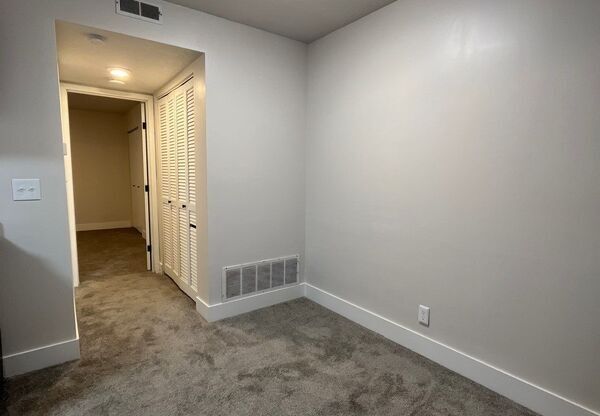 3629 N 60 ST