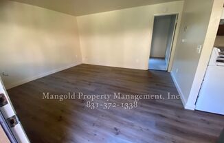 1 bed, 1 bath, 576 sqft, $1,900, Unit 09