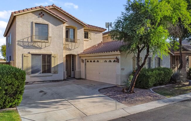 Stunning Home with 3 Bedrooms, Den, and 3 Baths