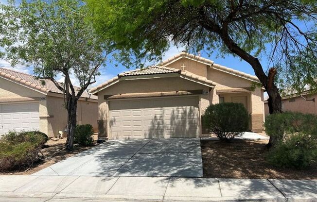 BEAUTIFUL SOUTHWEST LAS VEGAS HOME WITH OPEN FLOOR PLAN AND PRIME LOCATION