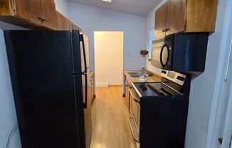 2 beds, 2 baths, $1,800