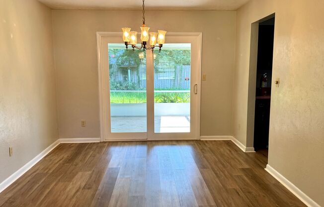 Cozy Home in NW Area