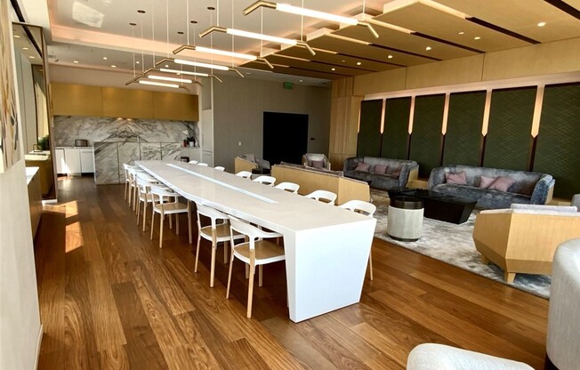 Studio, 1 bath, 480 sqft, $2,450, Unit 1105