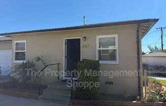 245 LYNN DR