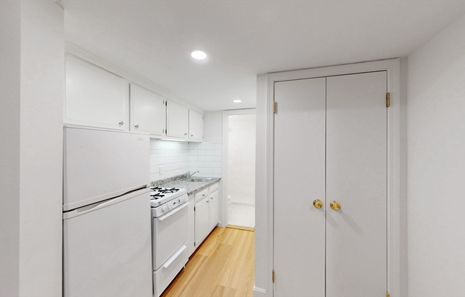 173 Marlborough St.
