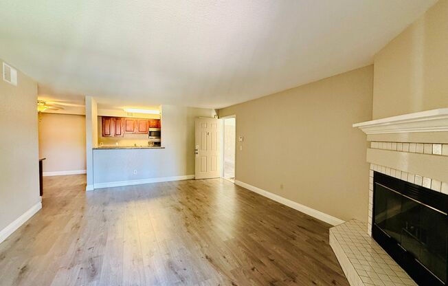 2 beds, 2 baths, $1,600, Unit # 245