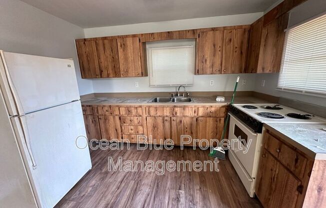 3901 1/2 6 ST S