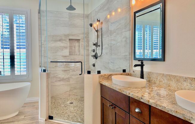 4 beds, 3 baths, $3,965