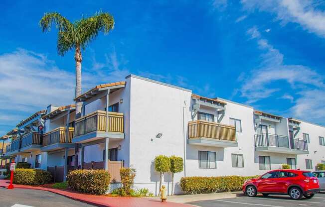 Vista Pacific Apartments