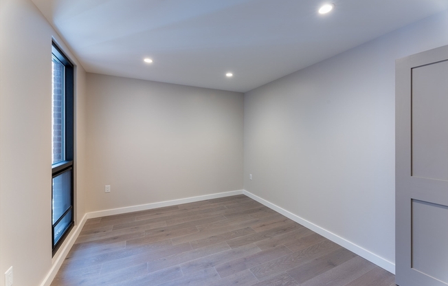 2 beds, 1.5 baths, 775 sqft, $4,600, Unit 530