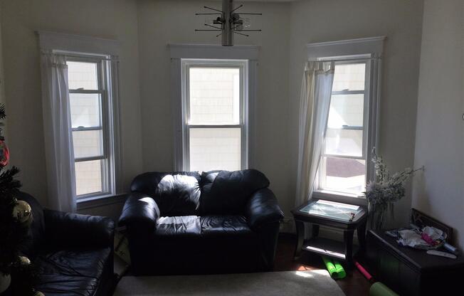 35 ROGERS AVE