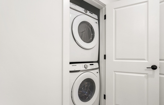 1 bed, 1 bath, 515 sqft, $2,200, Unit 416