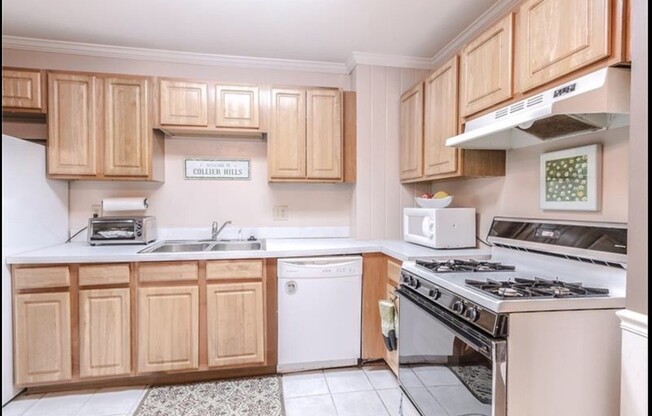 432 Collier Rd. NW