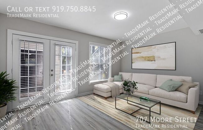 707 MOORE ST