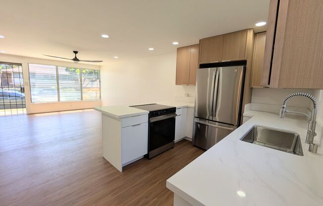 Newly Remodeled 2 bed 2 Bath Townhouse at Waialae Gardens in Kahala