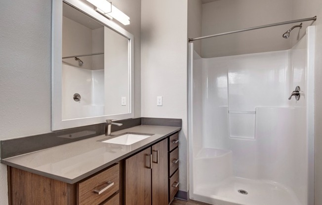 Bedroom | Tualatin Oregon Apartments | River Ridge