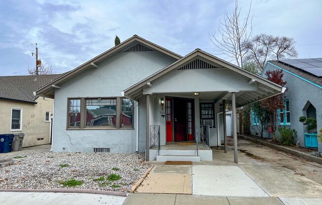 2 Bedroom Home in East Sac