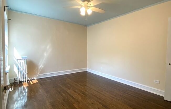 832-840 Washington Blvd