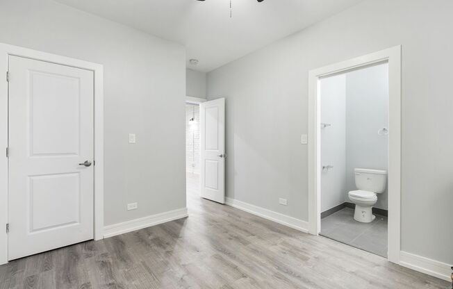 3 beds, 2 baths, 929 sqft, $2,800, Unit 6944-2