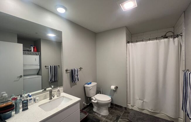 1 bed, 1 bath, 662 sqft, $1,650, Unit NK-704