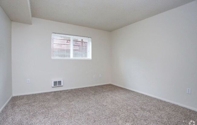 1 bed, 1 bath, 635 sqft, $1,600, Unit 411