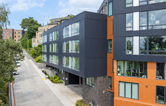 1 bed, 1 bath, 496 sqft, $1,670, Unit 208