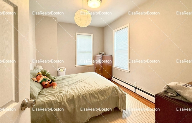 6 REED CT
