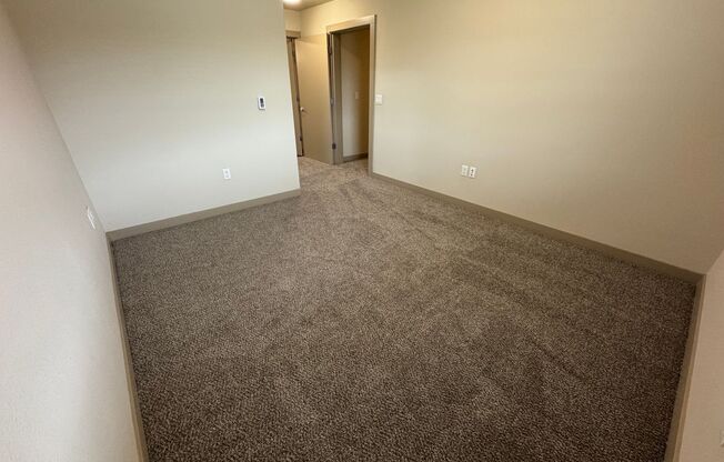 2 beds, 2 baths, 1,057 sqft, $1,646, Unit 89