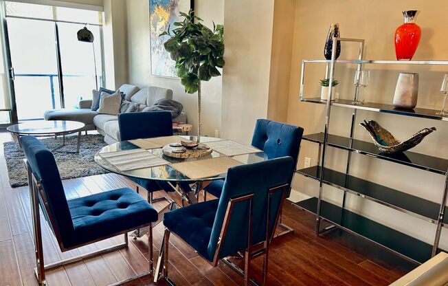 Hi Rise One Bedroom Condo