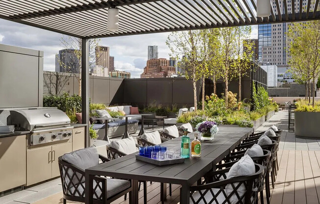 Studio, 1 bath, 476 sqft, $6,750, Unit 206