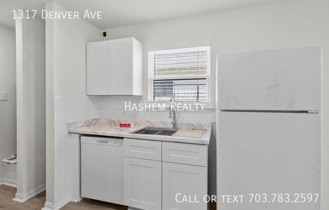 1317 DENVER AVE