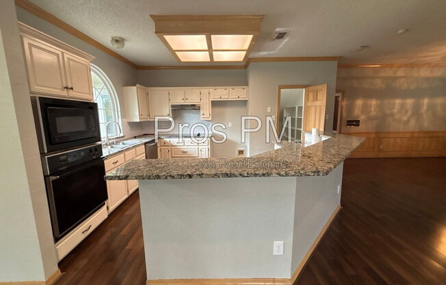 3101 CRICKETT DR