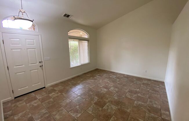 3 beds, 2 baths, $2,200