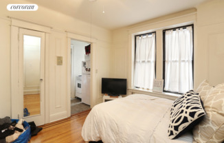 Studio, 1 bath, $3,000, Unit 2H