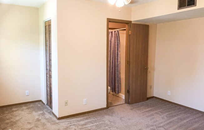 2 beds, 2 baths, $850