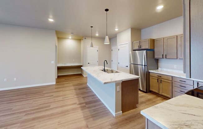 2 beds, 2 baths, 1,214 sqft, $1,545, Unit 1629-315