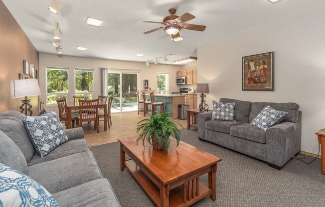 Two-Bedroom in Port Orchard available TODAY!
