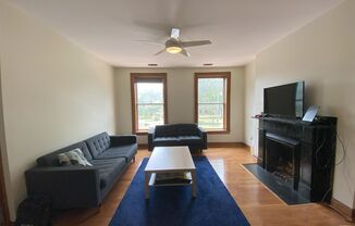100 East North Ave