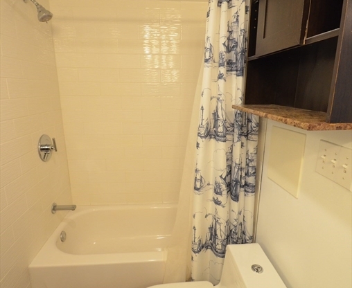 Studio, 237 sqft, $2,450, Unit 26