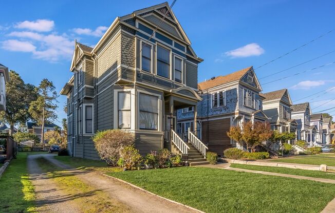 1830 San Antonio Ave #B - Studio | 1 bath