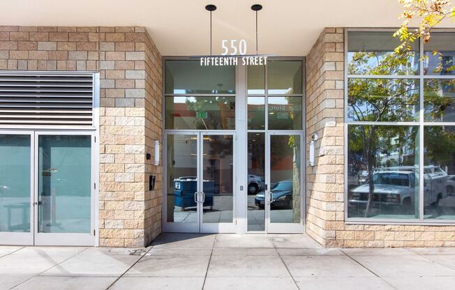 ***STUNNING 1 BED 1 BATH***CENTRAL A/C***WASHER/DRYER***ASSIGNED 1 CAR CARPORT ***PET FRIENDLY***