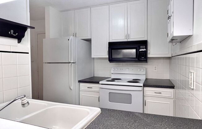 Two-Bedroom Condo in Winter Haven