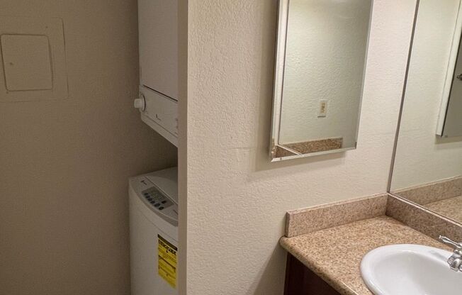 1 bed, 1 bath, $1,350